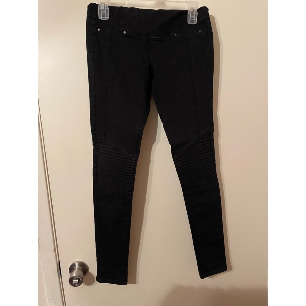 Over the belly, black moto jegging